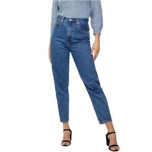 Levi’s high loose taper medium blue wash jeans size 28 excellent condition